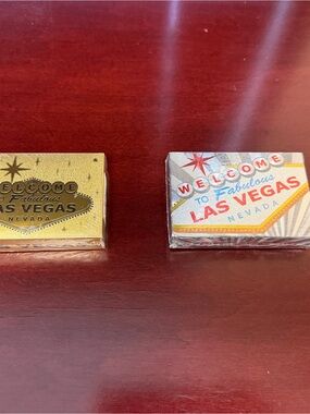 Las Vegas Playing Card Set - Gold & Retro Sign Designs